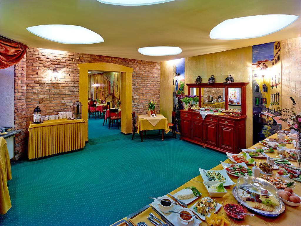 Hotel Wenecki Częstochowa Exterior foto